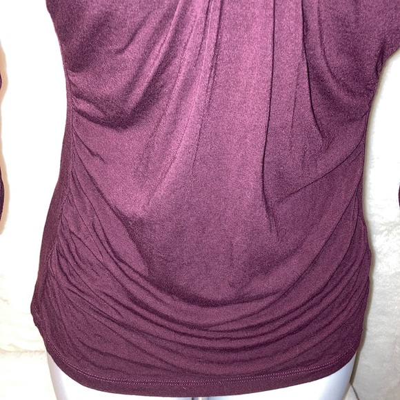 🍀 NWOT NY&C V-neck Dark Purple  XS - Picture 4 of 8